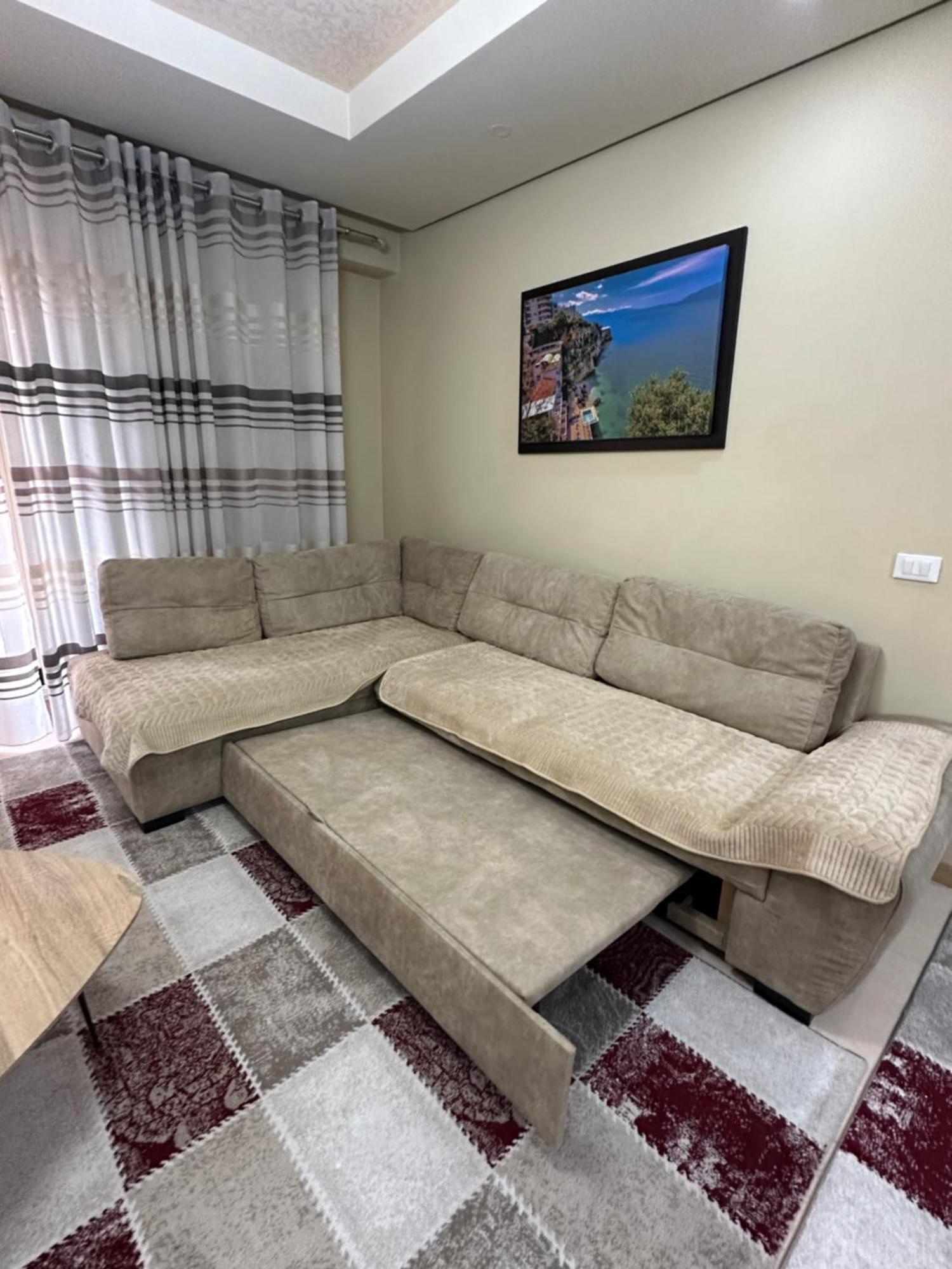 Kevin'S Apartment Delijorgj Тирана Экстерьер фото